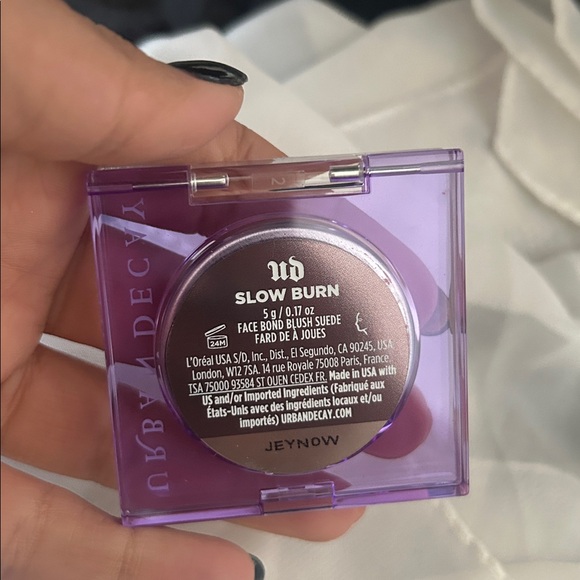 Urban Decay-Slow Burn Face Bond Powder Blush - Picture 7 of 7